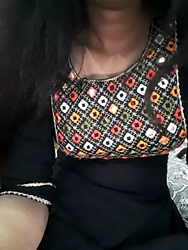 Snapshot of Aarti-kumri chatting on January 5, 2026, 7:39 pm Aarti-kumri online show from January 5, 2026, 7:39 pm