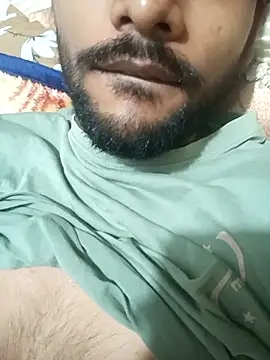 Snapshot of mayur_raaje chatting on July 5, 2026, 4:19 am mayur raaje online show from July 5, 2026, 4:19 am