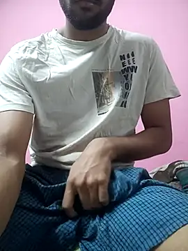 Snapshot of mayur_raaje chatting on July 30, 2026, 4:33 am mayur raaje online show from July 30, 2026, 4:33 am