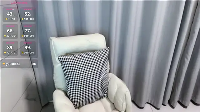 Snapshot of w_qingqing chatting on September 13, 2025, 1:55 pm w qingqing online show from September 13, 2025, 1:55 pm