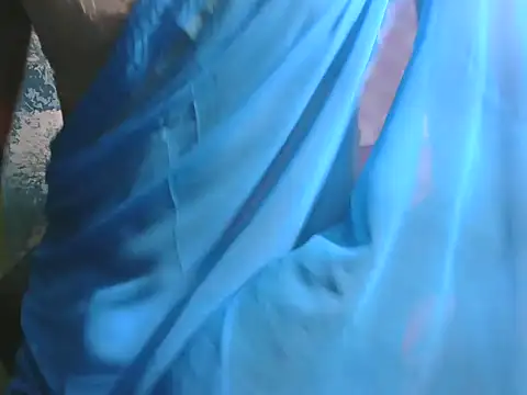 sheetal-sheetal95 online show from April 18, 2026, 7:07 pm