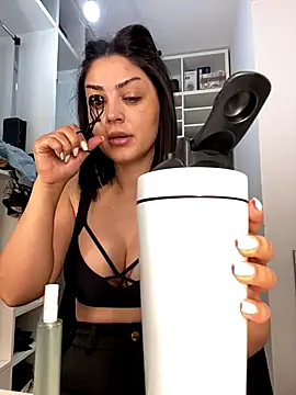 Lexi Storm online show from September 26, 2025, 6:06 am