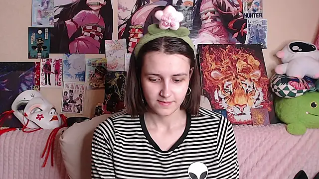 Snapshot of AliceChio chatting on November 9, 2025, 5:00 pm AliceChio online show from November 9, 2025, 5:00 pm