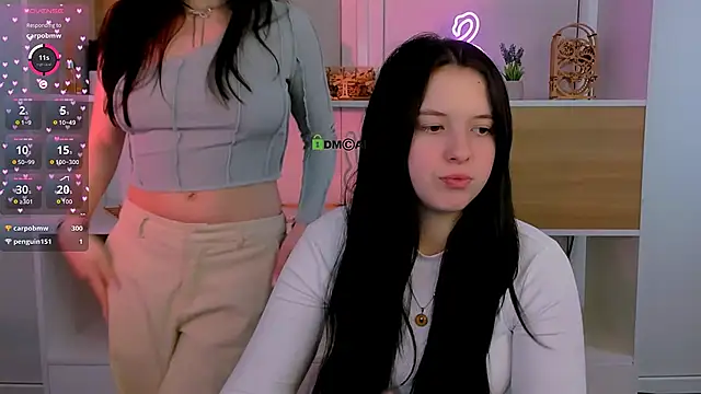 amanda-miki online show from December 18, 2025, 7:47 am