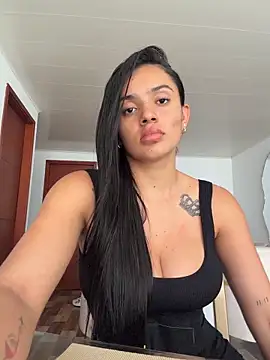 Snapshot of AnaaFaith_ chatting on April 21, 2026, 6:44 pm AnaaFaith online show from April 21, 2026, 6:44 pm