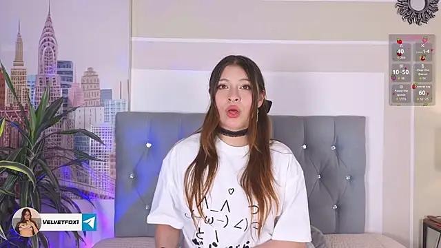 VelvetFox  online show from November 8, 2025, 7:23 pm