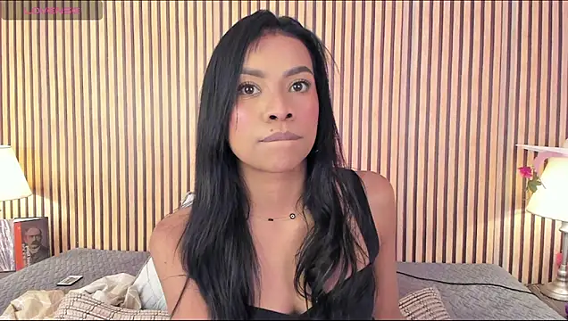 keeyla stone online show from March 8, 2026, 7:23 am