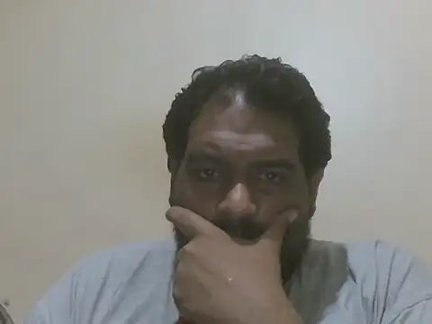 elpoop7305 online show from September 24, 2025, 4:21 pm