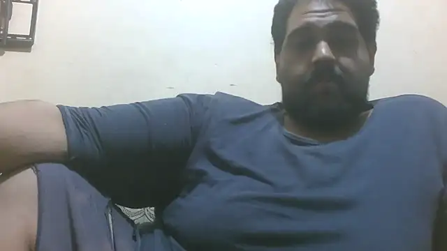 elpoop7305 online show from March 31, 2026, 1:18 am