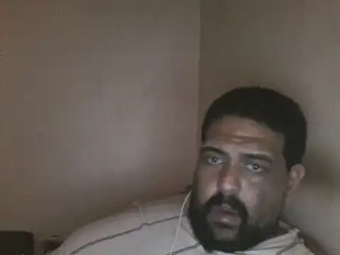 elpoop7305 online show from April 9, 2026, 6:19 am