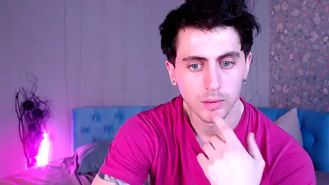 Oscar Miller  online show from March 14, 2026, 9:09 pm