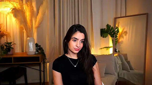 Snapshot of miilky_wayy chatting on December 1, 2025, 3:39 pm miilky wayy online show from December 1, 2025, 3:39 pm