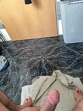 Snapshot of geilheit12 chatting on October 18, 2025, 12:06 pm geilheit12 online show from October 18, 2025, 12:06 pm