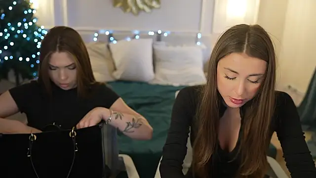 Luna secretgirl online show from December 19, 2025, 11:28 am