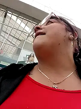 Snapshot of megan_fox5 chatting on October 29, 2025, 3:03 pm megan fox5 online show from October 29, 2025, 3:03 pm