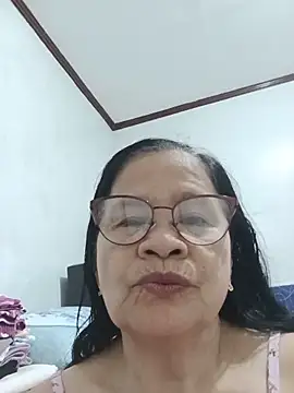 Snapshot of Sweet-Lita50 chatting on May 24, 2026, 10:09 am Sweet-Lita50 online show from May 24, 2026, 10:09 am