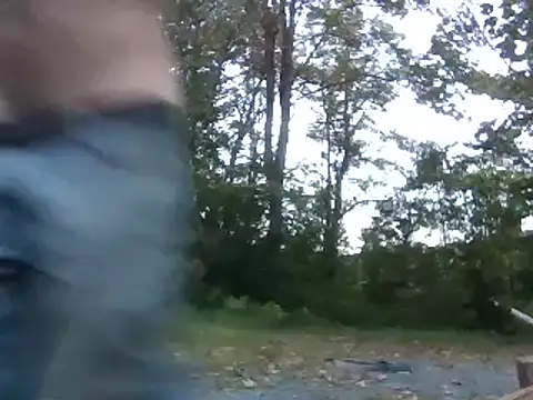 Eat it from the back online show from September 18, 2025, 11:29 pm