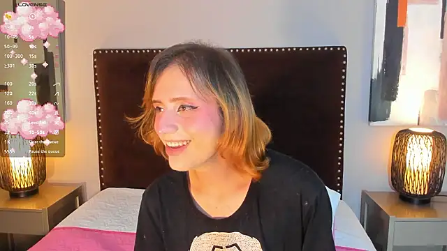 seraphine star online show from March 11, 2026, 2:06 am