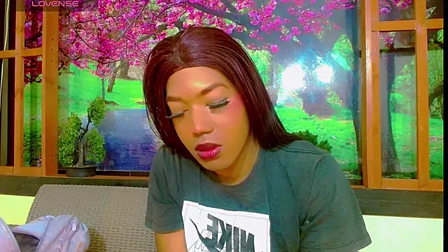 Snapshot of bayolet_ chatting on December 17, 2025, 11:16 am bayolet online show from December 17, 2025, 11:16 am