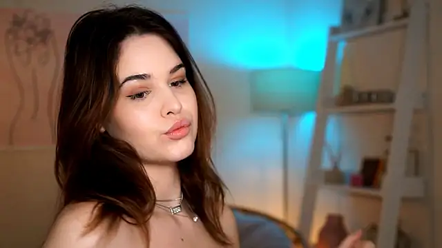 BustyGff online show from October 22, 2025, 7:52 am