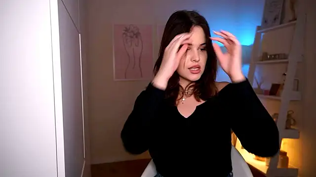 BustyGff online show from November 4, 2025, 9:30 am