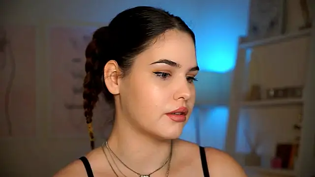 BustyGff online show from November 11, 2025, 8:36 am