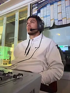 StrokingDaddy4 online show from March 31, 2026, 10:37 am