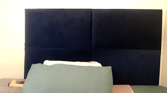 Snapshot of Sexy-Momo chatting on October 31, 2025, 7:59 pm Sexy-Momo online show from October 31, 2025, 7:59 pm