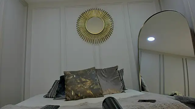 Snapshot of CharlotteBrownn_ chatting on September 19, 2025, 1:07 am CharlotteBrownn online show from September 19, 2025, 1:07 am