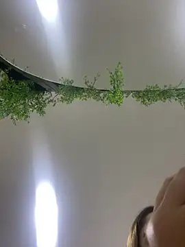 Snapshot of CharlotteBrownn_ chatting on October 24, 2025, 3:03 am CharlotteBrownn online show from October 24, 2025, 3:03 am