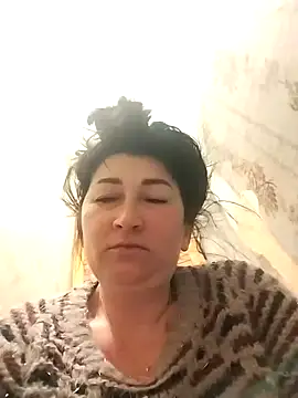 Snapshot of Funny_Karina chatting on April 18, 2026, 5:11 am Funny Karina online show from April 18, 2026, 5:11 am