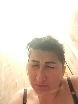 Snapshot of Funny_Karina chatting on May 29, 2026, 5:44 pm Funny Karina online show from May 29, 2026, 5:44 pm