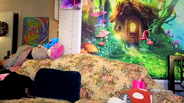 Princess  Kitty   online show from September 24, 2025, 11:52 pm