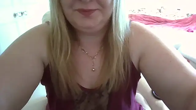 arianamodel4you online show from September 17, 2025, 5:36 pm