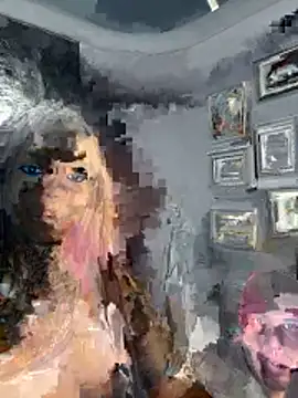 Snapshot of laura_luxe chatting on June 6, 2026, 10:36 pm laura luxe online show from June 6, 2026, 10:36 pm
