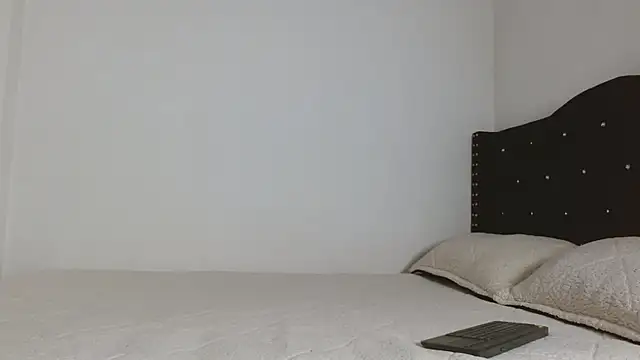 Snapshot of SamyRoss chatting on September 26, 2025, 2:37 am SamyRoss online show from September 26, 2025, 2:37 am