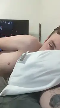 youngblondetwink online show from December 17, 2025, 9:10 pm