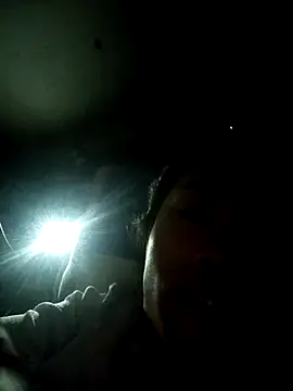 CoMay003 online show from November 1, 2025, 9:28 pm