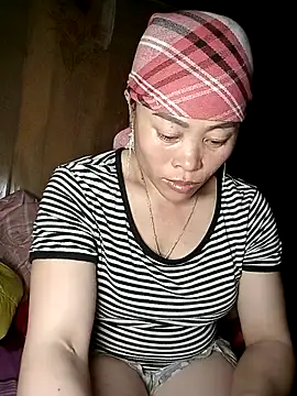 CoMay003 online show from March 27, 2026, 1:44 pm