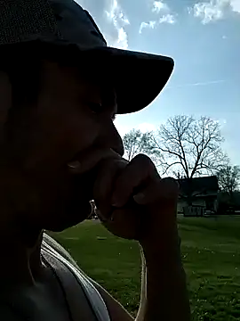 Snapshot of dicinyou80 chatting on March 30, 2026, 10:33 pm dicinyou80 online show from March 30, 2026, 10:33 pm