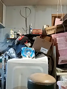 Snapshot of dicinyou80 chatting on March 31, 2026, 1:11 pm dicinyou80 online show from March 31, 2026, 1:11 pm