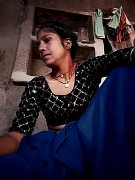 MISS-KAYA online show from September 28, 2025, 3:12 am