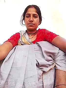 MISS-KAYA online show from April 23, 2026, 2:24 am