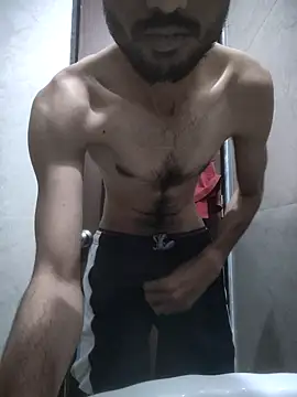 Snapshot of fckboy987 chatting on November 9, 2025, 7:17 am fckboy987 online show from November 9, 2025, 7:17 am