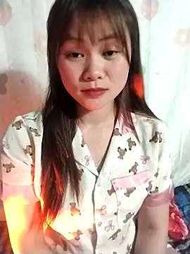 Snapshot of Sisi_dy01 chatting on April 30, 2026, 12:44 pm Sisi dy01 online show from April 30, 2026, 12:44 pm