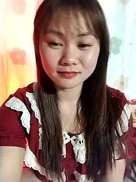 Snapshot of Sisi_dy01 chatting on May 5, 2026, 1:30 pm Sisi dy01 online show from May 5, 2026, 1:30 pm