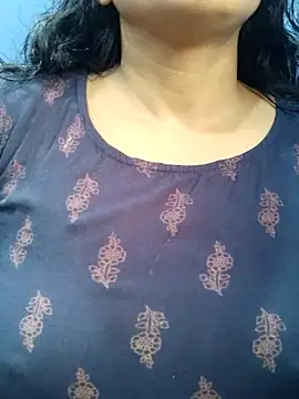 Snapshot of spicysuhana chatting on July 1, 2026, 3:30 am spicysuhana online show from July 1, 2026, 3:30 am
