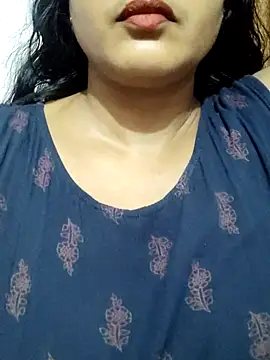 Snapshot of spicysuhana chatting on July 21, 2026, 5:26 pm spicysuhana online show from July 21, 2026, 5:26 pm