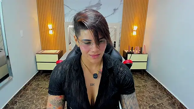 KAROLLJONES1 online show from March 20, 2026, 7:19 pm