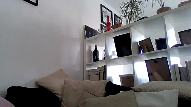 Snapshot of bigcockjohnxxxxx chatting on November 10, 2025, 12:48 pm bigcockjohnxxxxx online show from November 10, 2025, 12:48 pm